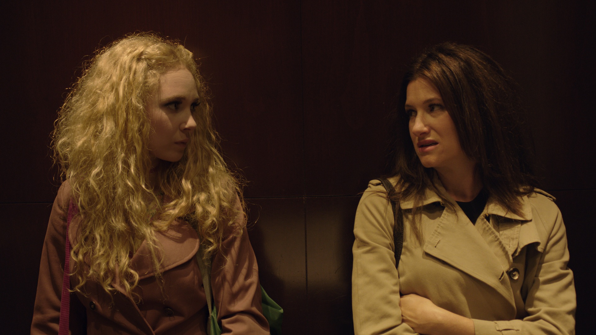 Juno-Temple-and-Kathryn-Hahn-in-Afternoon-Delight